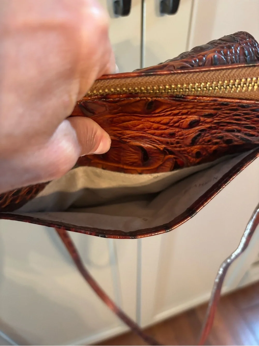 BRAHMIN Melbourne Manhattan Pecan Croc Embossed Leather Turnlock Crossbody Bag